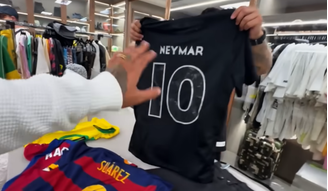 Camisa do Corinthians com nome de Neymar