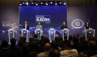 Eduardo Paes desiste de participar de debate ao governo do Rio de Janeiro. Na foto, Anthony Garotinho (Republicanos), Douglas Ruas (PL), William Siri (PSOL) e André Marinho (Novo) 