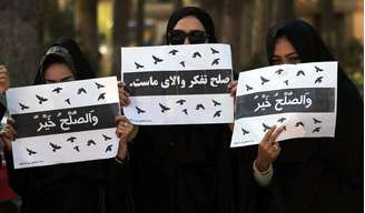 Mulheres protestam por paz em Herat, Afeganistão