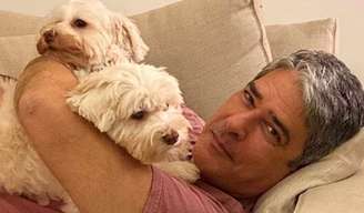 Bonner com Astor e Stella: paixão antiga por cachorros