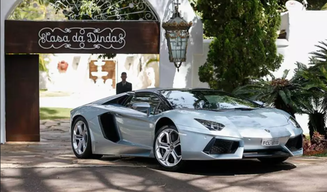 Lamborghini Aventador de Collor na Casa da Dinda.