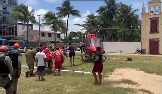 Adolescente é atacado por tubarão em praia de Pernambuco; vítima está em estado grave
