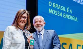 Petrobras quer voltar a produzir na Bolívia mesma quantidade de gás natural que produzia em 2014, segundo a presidente da estatal, Magda Chambriard, que acompanhou Lula em viagem ao país vizinho