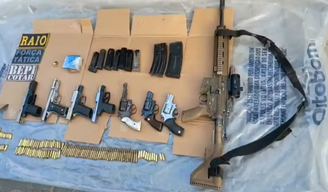 Material apreendido após membros do CV morrerem em confronto com a polícia no Ceará