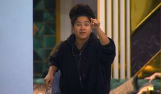 Milena enfrenta Alberto Cowboy após eliminação de Breno