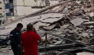 Imagens de destruição após o terremoto circulam nas redes sociais