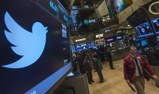 <p>Twitter anunciou na segunda-feira um crescimento de 23% em sua base de usuário, um dos poucos pontos positivos do relatório</p>