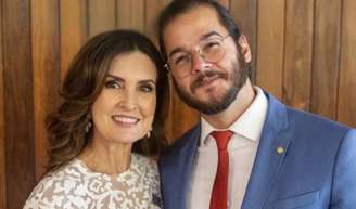 Fátima Bernardes e Túlio Gadêlha dividiram opiniões com fantasia do carnaval 2023.