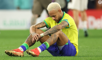 'Escolhas de Neymar estão o levando a uma tragédia', alerta sensitiva famosa.