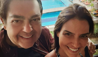 Mulher de Faustão nega que ele tenha ficado apenas uma semana na fila de transplante e homenageia família do doador.