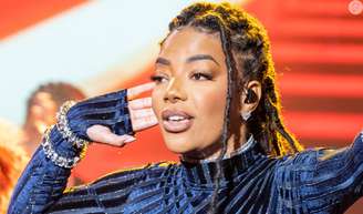 'Não há o que celebrar': Ludmilla denuncia novos ataques racistas no Dia da Consciência Negra e ganha apoio de famosos.