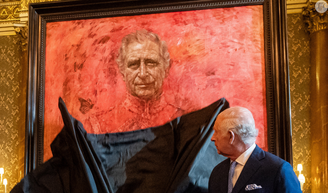 'Parece que morreu e está no inferno': pintura oficial de Rei Charles III causa polêmica; até Maria Braga criticou!.