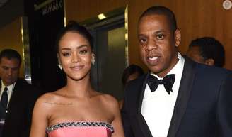 Rihanna foi traficada por Jay-Z? Teoria bizarra toma conta da internet após prisão polêmica de P. Diddy.