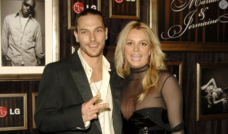 Após 17 anos, Britney Spears paga pensão alimentícia de R$ 114 mil para seu ex-marido, Kevin Federline, pela última vez.