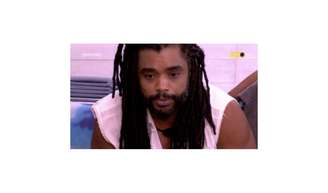 Gente? Mirando em Juliette, Diogo faz papel de vítima ao se sentar entre rivais com 'cara de sofrido' no 'BBB 25'.