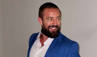 Rafael Cardoso expõe o REAL motivo de ter saído da Globo; decisão envolve depressão profunda e vício em droga.