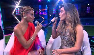 'Bom para ouvir no mudo': Wanessa Camargo e Aline Wirley cantam Dua Lipa na final do 'BBB 25' e web DETONA vocais de cantoras.