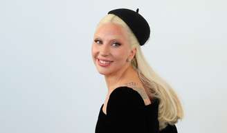 Esses dois perfumes florais femininos são os favoritos de Lady Gaga e você pode comprar por menos de R$ 2 mil.