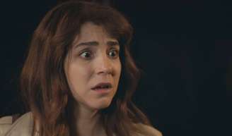 Ceyda tenta roubar Fazilet, mas acaba sendo flagrada na novela 'Força de Mulher', capítulo de 22 de maio de 2025, quinta-feira.