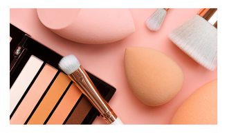 Sem sabão em pó, sem detergente de cozinha: aprenda o jeito mais fácil de limpar corretamente seus produtos de maquiagem.