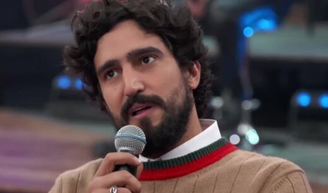 Doença sem cura que afeta Renato Góes, o Ivan de 'Vale Tudo', pode ser desencadeada pelo estresse; médica explica.