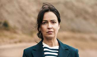 Hoje na Netflix: essa série chegou em menos de um mês, tem só 6 episódios e deve ser a melhor do ano.