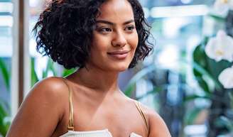 Maria de Fátima (Bella Campos) descobre o maior dos segredos de Odete Roitman (Debora Bloch), no capítulo de segunda-feira 1º de setembro de 2025 da novela 'Vale Tudo'.