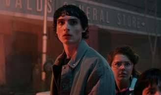 'Stranger Things' só acaba em 2026: entenda a decisão estratégica da Netflix que surpreendeu o público.