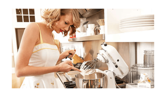 Essas são as três receitas que Taylor Swift adora cozinhar no jantar: de comida indiana com molho rico e cremoso à tradicional prato italiano.
