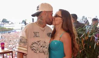 Famosos no último 'Tardezinha': veja fotos de Neymar e Bruna Biancardi aos beijos, Rafaella Santos, Gabigol e mais!.