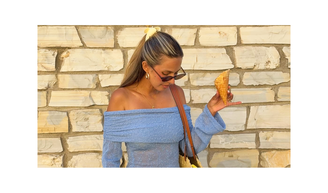 Os novos Converse elevam o conceito a um novo patamar: feitos de camurça macia e na cor azul celeste para iluminar os looks de verão.