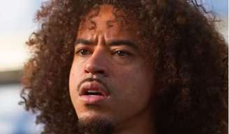 Ryan (L7nnon) será demitido ao vivo em programa de TV por não cumprir regra.