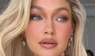 Maquiagem para o Natal: descubra inspirações tão chiques e elegantes que você vai usar até 2026.