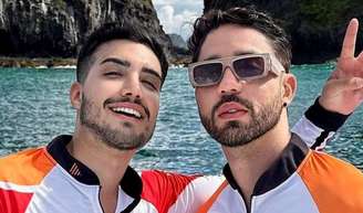 Rico Melquíades e ex-noivo trocam acusações após briga no réveillon: 'meti pedrada' x 'duas madeiradas'.