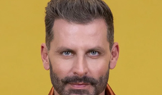 'Sempre fui a favor da comunidade gay': Henri Castelli, no 'BBB 26', se envolveu em polêmica há 9 anos quando foi acusado de homofobia.