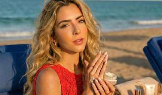 Unhas quebradiças depois da praia? Especialista explica por que o óleo de melaleuca é essencial para evitar fungos e recuperar a força das unhas.