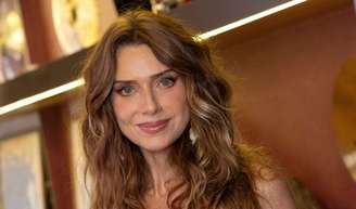 Dieta de Letícia Spiller: no elenco de 'Coração Acelerado', atriz já seguiu dieta com suco verde no café e tofu orgânico.