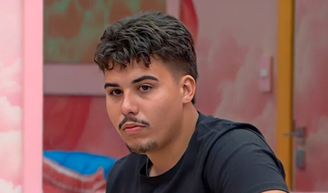 Fora do 'BBB 26', Pedro pode se livrar de prisão por importunação sexual caso surto psicótico seja constatado? Advogada opina sobre diagnóstico e futuro na Justiça.