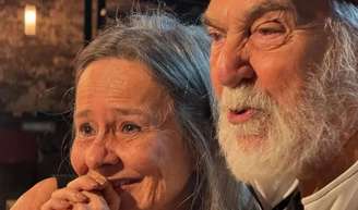 Debora Duarte, de 76 anos, e Lima Duarte, de 95, geralmente postam fotos juntos nas redes sociais.