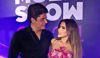 Médica afirma que passou a ser agredida por cantor de forró já na lua de mel; imagens da violência rondam a web.