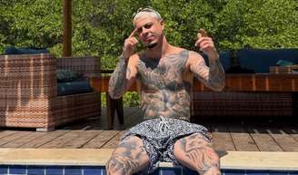 Atropelado por MC Tuto, jovem segue na UTI e tem estado de saúde atualizado pela mãe após cirurgia.