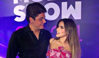 O cantor João Lima, que agrediu a esposa, Raphaella Brilhante, teve sua prisão preventiva decretada.