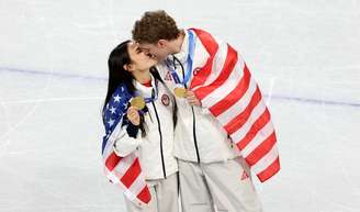 Os casais da patinação artística nas Olimpíadas de Inverno 2025: saiba quem namora quem, quem é casado e quem é só 'parça'.