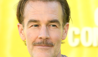 A ajuda silenciosa e importante da atriz de 'Avatar' e vencedora do Oscar após morte de James Van Der Beek por câncer colorretal.