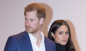 Meghan Markle exige atitude drástica de Príncipe Harry após novo escândalo que liga a Família Real ao Caso Epstein.