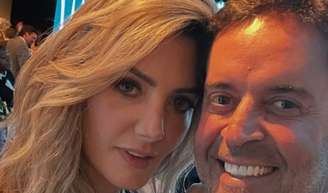 Viúva de Henrique Maderite justifica local da missa de 7º dia do influenciador e nova emocionante coincidência chama atenção.