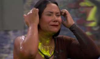 Chaiany mentiu sobre pobreza no 'BBB 26'? Irmã se pronuncia após sister ser exposta com 'luxos' na web: 'Barraco de madeira e lona'.