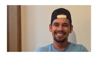 Viúvo de Isabel Veloso, Lucas Borbas rebateu uma crítica na web.