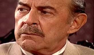 Francesco (Raul Cortez) sofre maior crise financeira em 'Terra Nostra'.