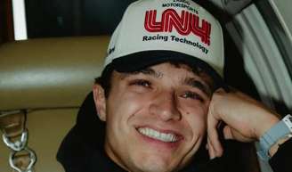 Pai do atual campeão da Fórmula 1 Lando Norris tem fortuna e se aposentou com idade improvável no Brasil.